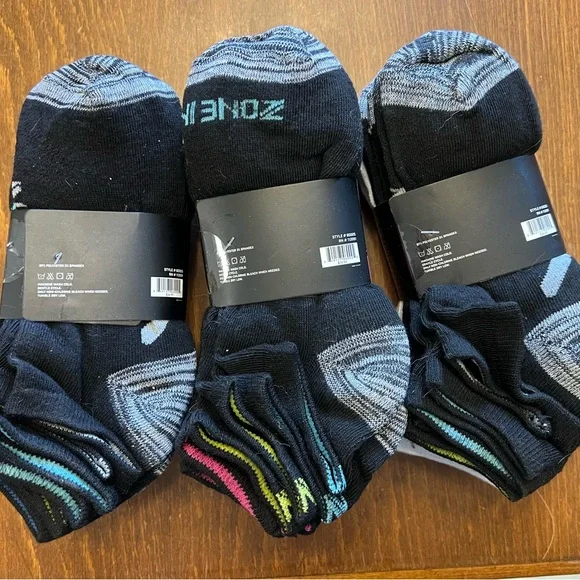 Women's Athletic Socks - Black, White, Gray - Picture 2 of 7